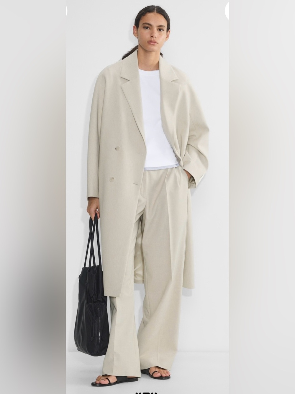 Worn Once - Aritzia -Essential Slouch Coat  Size 2XS - Heather Matte Pearl